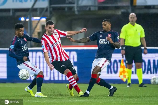 在美洲或欧 在美洲或欧