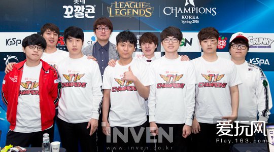 赛中全力以 赛中全力以