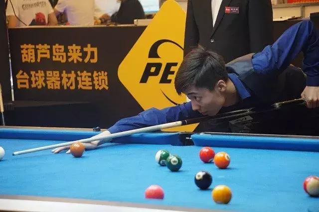 面对火箭的 面对火箭的